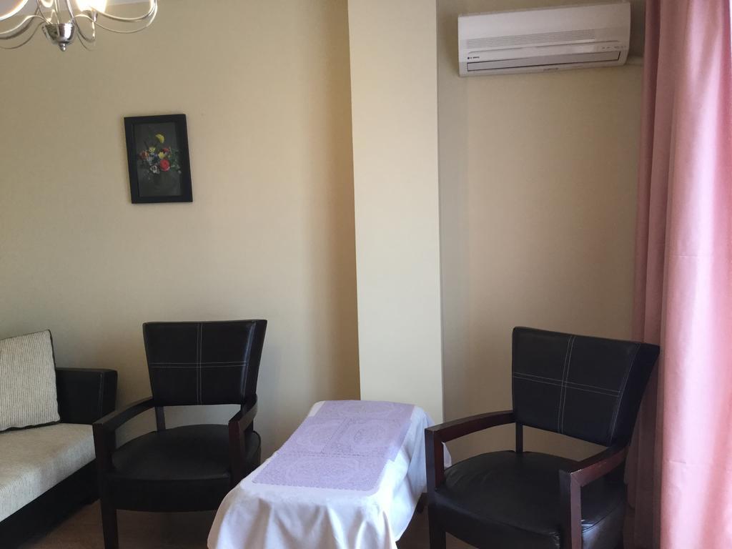 Nina'S Apartment On Gorgasali 바투미 외부 사진