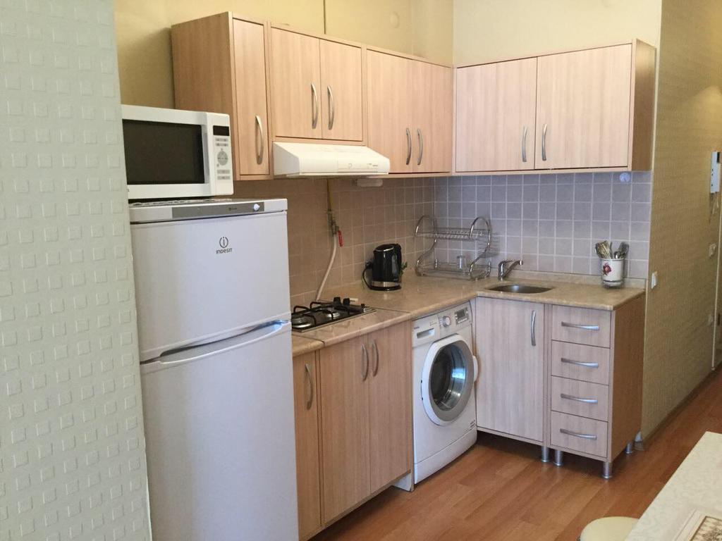Nina'S Apartment On Gorgasali 바투미 외부 사진