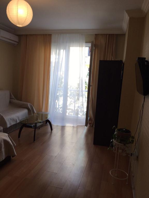 Nina'S Apartment On Gorgasali 바투미 외부 사진